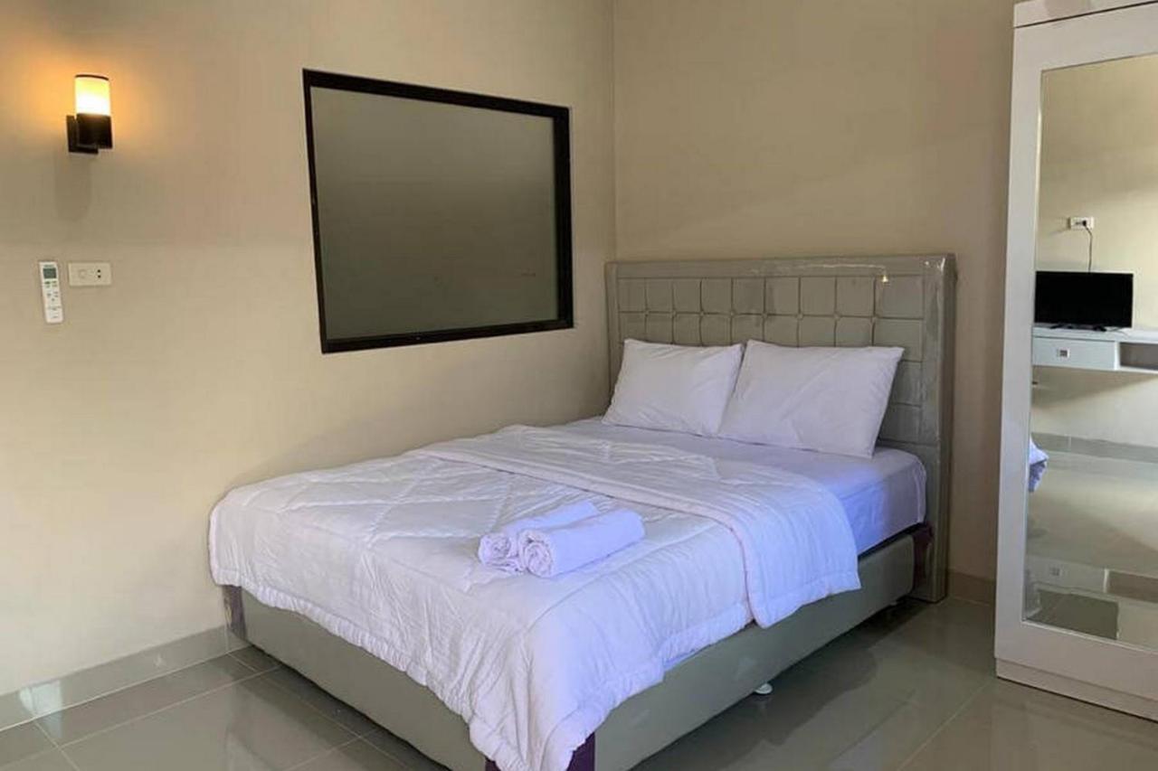 מלון בנדר למפונג Reddoorz Syariah Near Hajimena Lampung מראה חיצוני תמונה